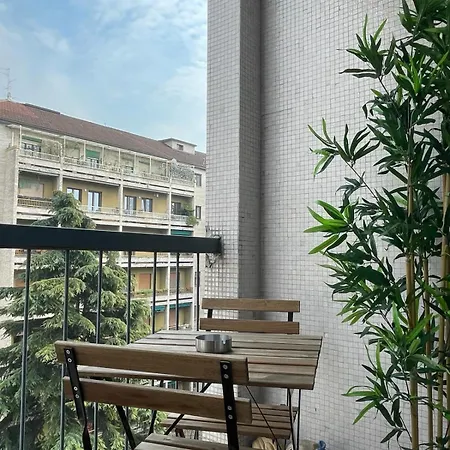 Home In Town - Citta' Studi Apartment - Metro M2 Piola A 2 Minuti-2